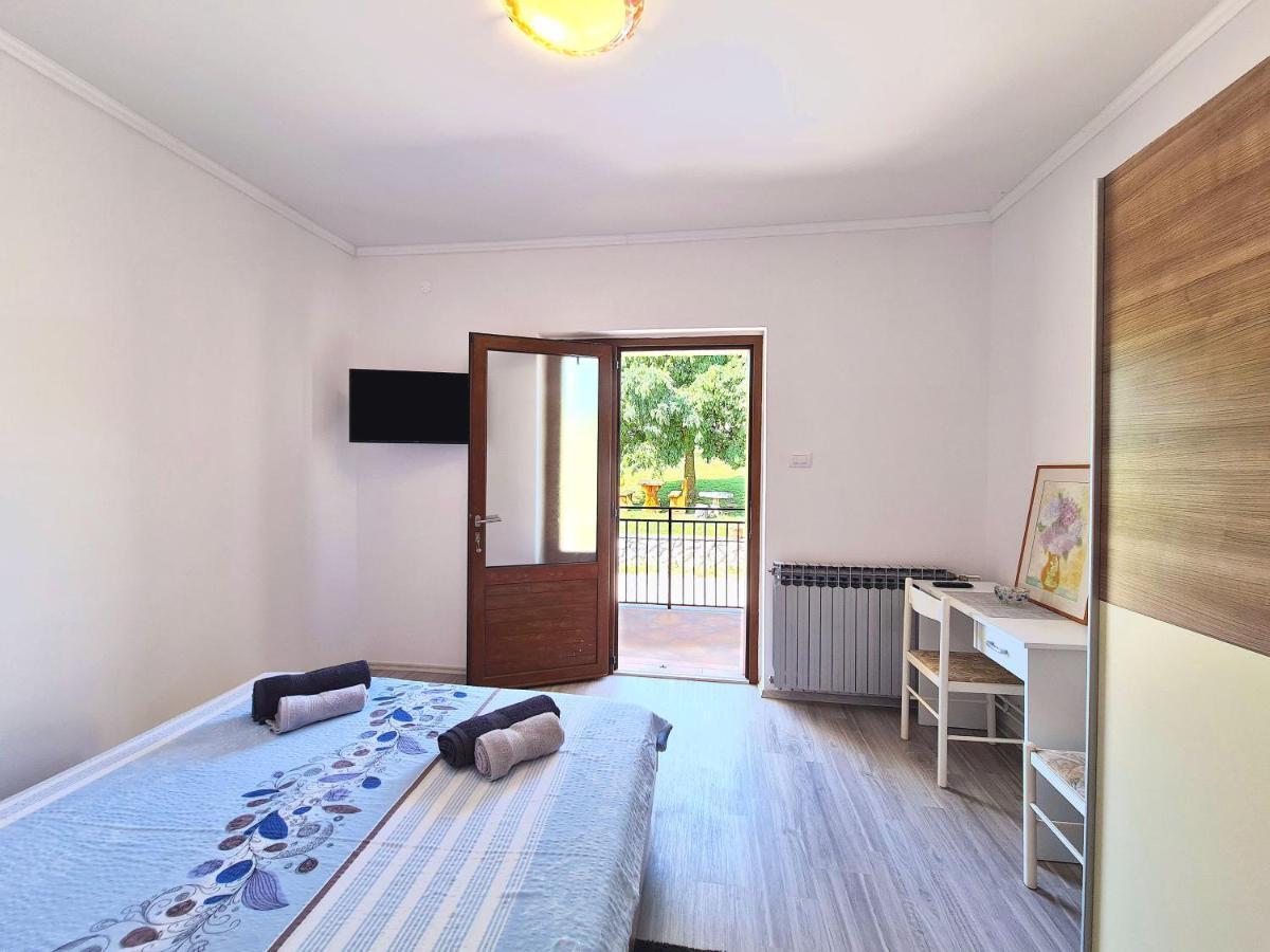 Guesthouse Casa Barbaro Rovinjsko Selo Bagian luar foto