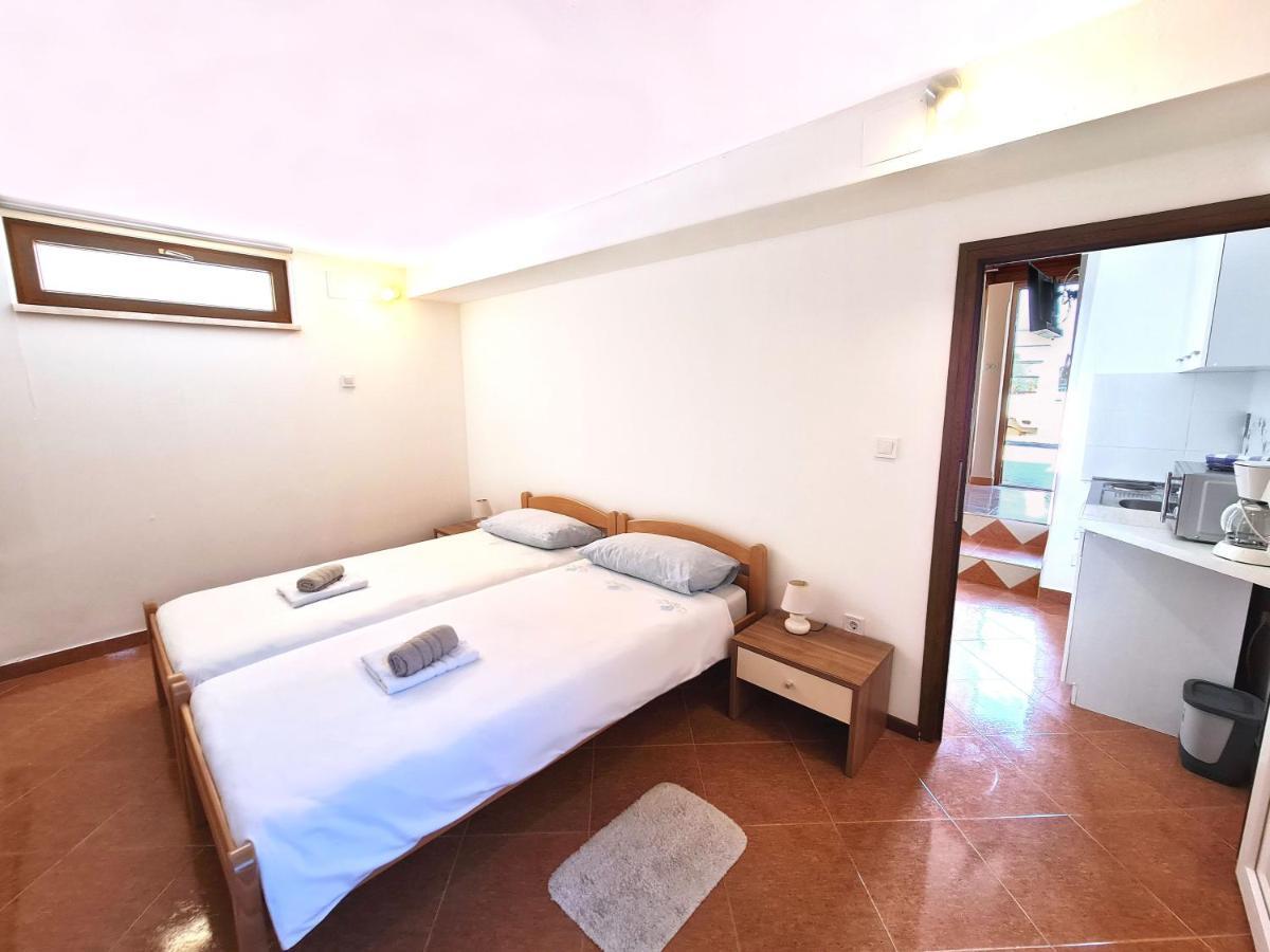 Guesthouse Casa Barbaro Rovinjsko Selo Bagian luar foto