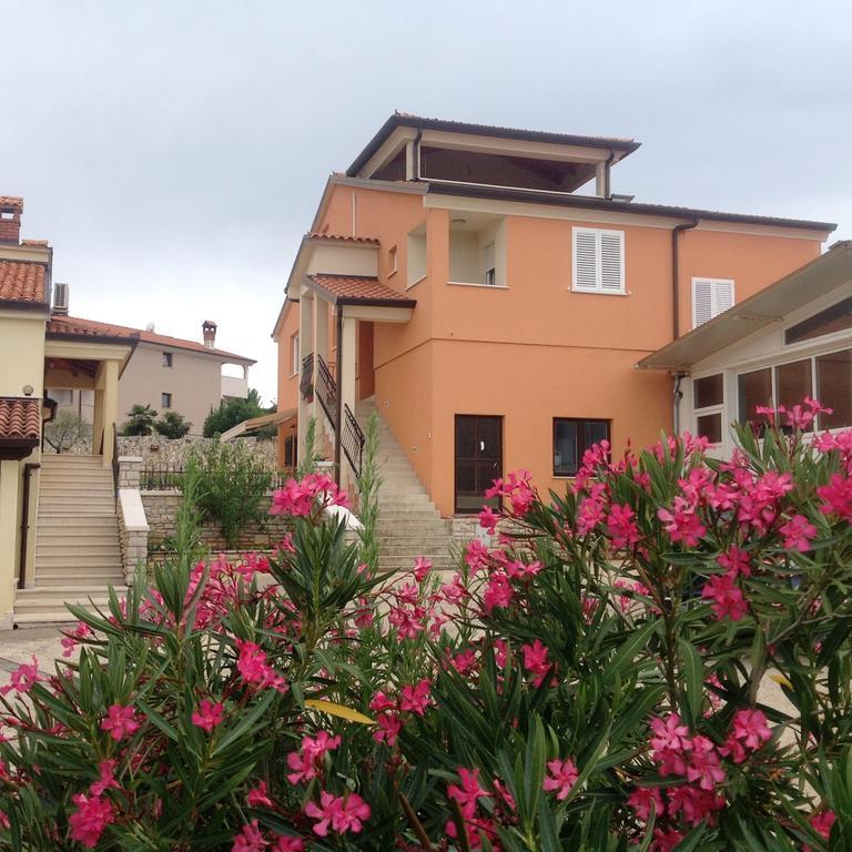 Guesthouse Casa Barbaro Rovinjsko Selo Ruang foto