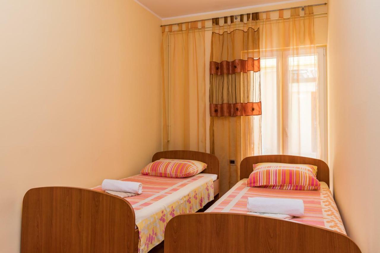 Guesthouse Casa Barbaro Rovinjsko Selo Bagian luar foto